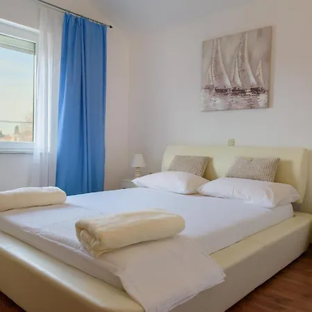 Apartment Antonela *