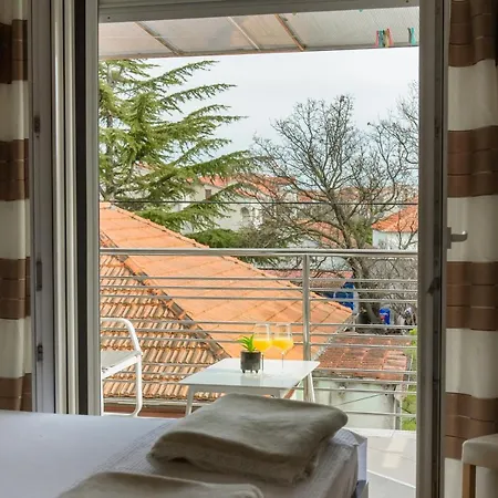 Antonela Apartment *