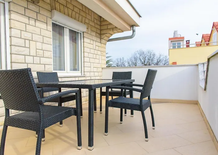 Antonela * Biograd Na Moru