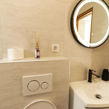 Antonela 比奥格勒·纳·莫鲁