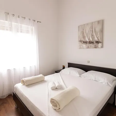 Apartament Antonela Biograd Na Moru