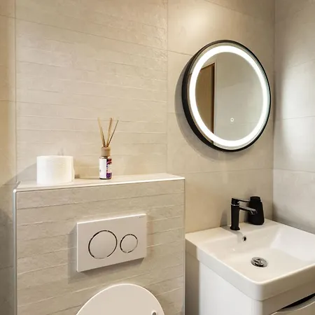 Antonela * 比奥格勒·纳·莫鲁